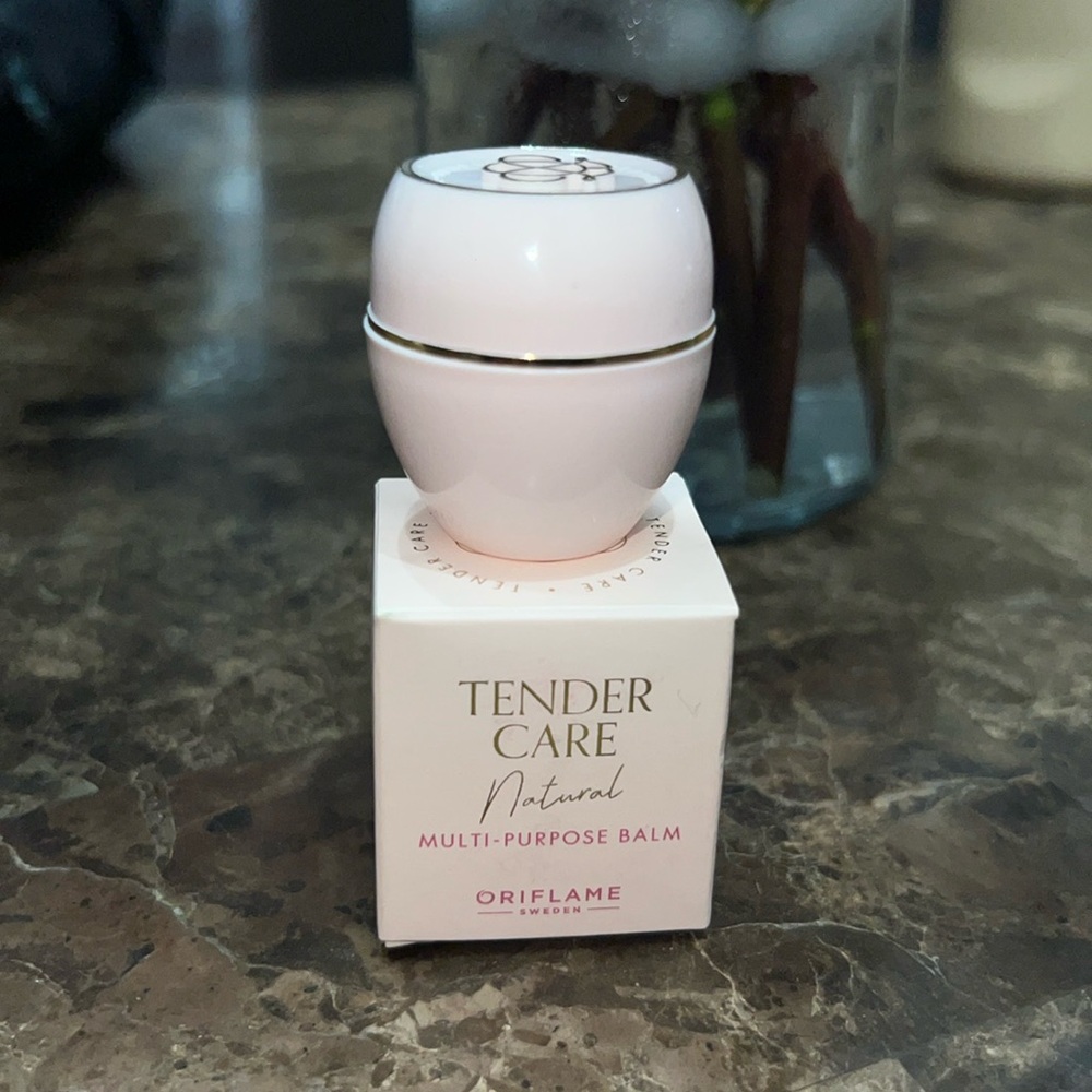 NATURAL Oriflame Tender Care Rose Protecting Balm